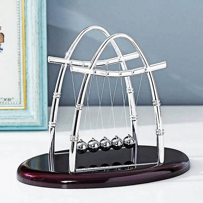 Newtons Cradle Steel Balance Ball Desktop Decoration Rotating Perpetual Motion Physical Science Pendulum Toy Craft Home Decor